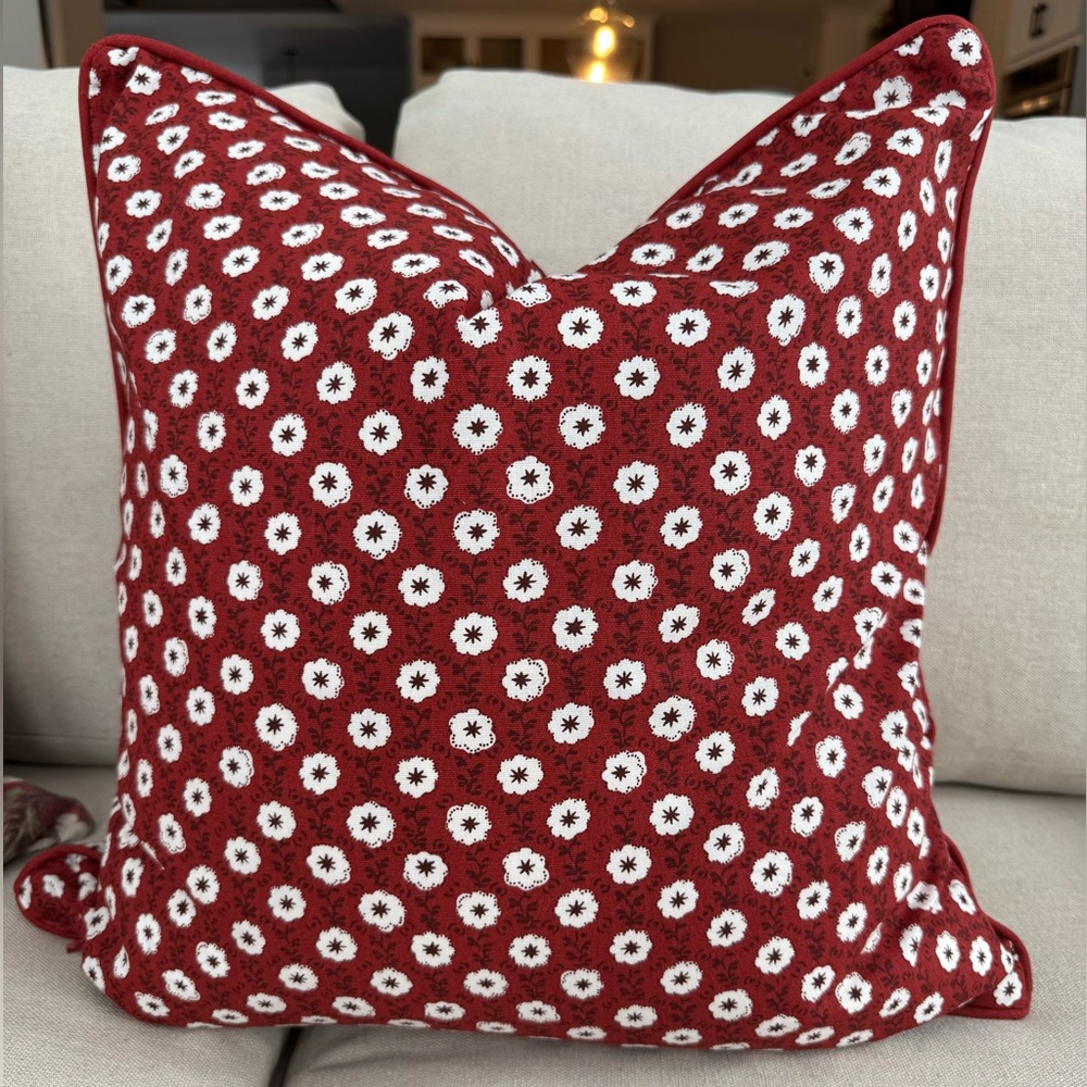 IKEA Snobracka 20” Pillow Cover